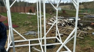 Как сделать летний душ. каркас из проф. трубы от сварщика самоучки.