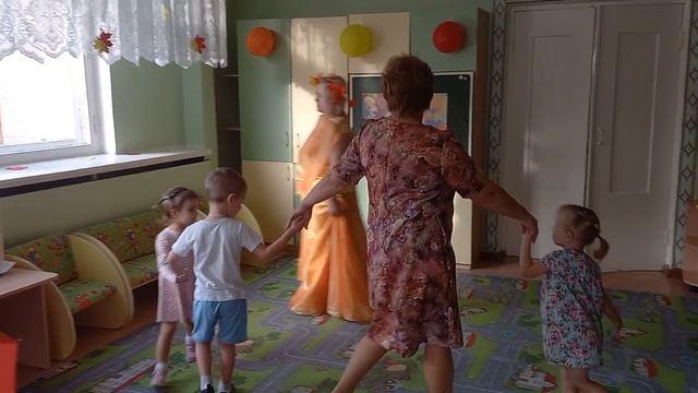 Осенний праздник 2021 год 11 группа