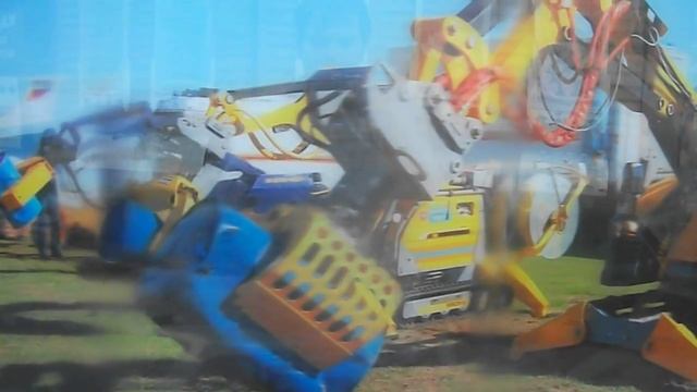 Голографическая фотография на фотовыставке к 25-летию МЧС России. Омск, августа-2015 смотреть онлайн