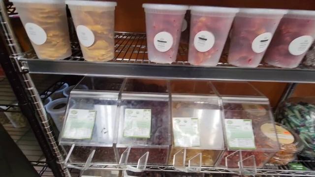 МАГАЗИН С НАТУРАЛЬНЫМИ ПРОДУКТАМИ/США / смотреть онлайн