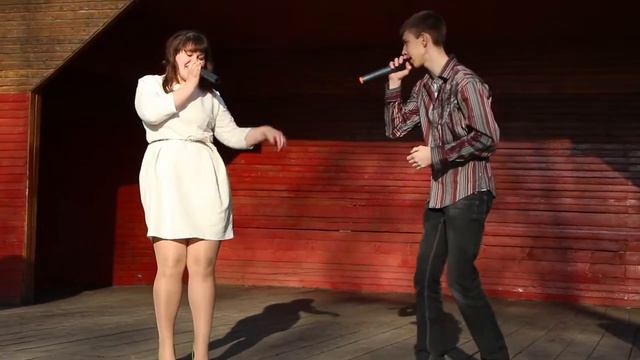 Маргарита Чирич и Георгий Слезко - Бей меня.Первомайский концерт в "Топольке" смотреть онлайн