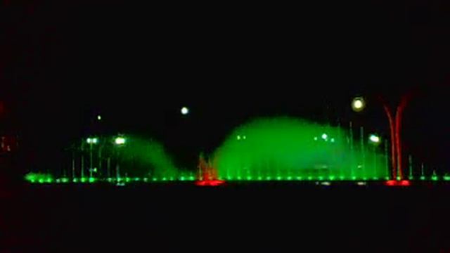 музыкальный фонтан в Кусарах смотреть онлайн