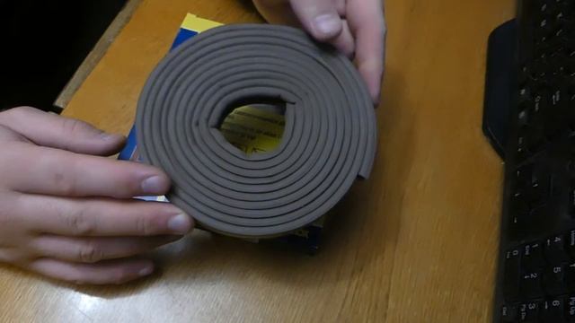 Уплотнитель самоклеющийся Stomil Sanok Р 9x5.5 мм 6 м Коричневый (SD-39AX)