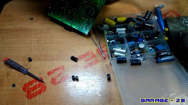 РЕМОНТ МОНИТОРА CTX S762A (замена конденсаторов) СВОИМИ РУКАМИ, запчасти из блоков питания смотреть онлайн