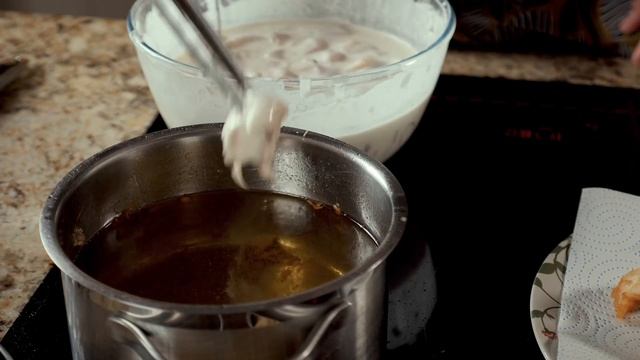 Хрустящая курица в кисло-сладком соусе. Курица по азиатски. смотреть онлайн