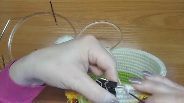 Вязаная корзинка крючком. смотреть онлайн