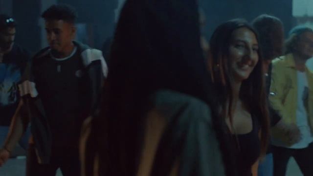 Marshall - Emberton Portable Speaker (French) смотреть онлайн