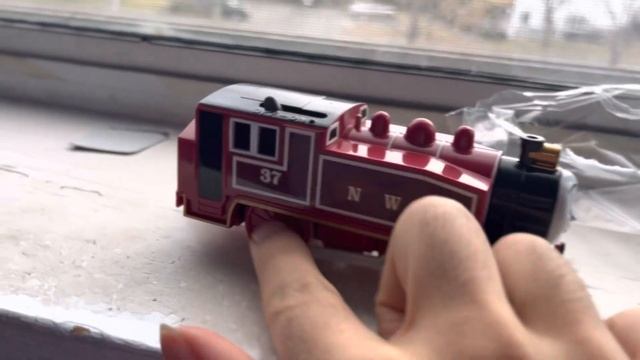 PlaRail Red Rosie Unboxing! смотреть онлайн