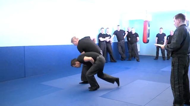 Рукопашный бой судебных приставов смотреть онлайн