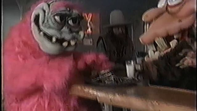 Dinosaur Jr - I Don't Think So смотреть онлайн