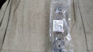 Нижняя опора двигателя Лада Ларгус K4M. Замена оригинальной опоры на TRT NR1063