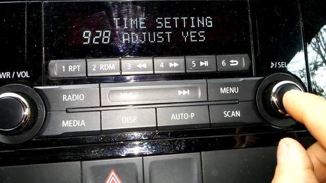 Actualizar hora reloj radio Mitsubishi Outlander 2.0 Año 2018 смотреть онлайн