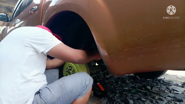 NAVARA CALIBRE inner fender liner easy install (TUTORIAL) смотреть онлайн