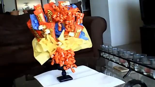 How to Make a Candy Bouquet Pt2 смотреть онлайн