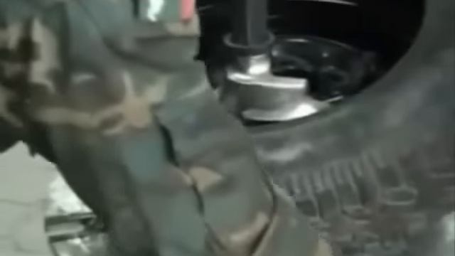 Сборка - разборка колеса на шиномонтажном станке