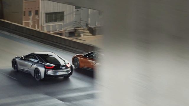 BMW  I8 Roadster и BMW I8 Coupe.