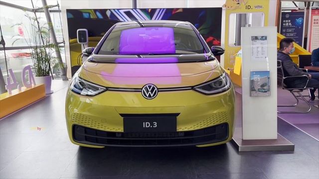 2022 Volkswagen ID.3 Pro budget electric car in-depth Walkaround смотреть онлайн
