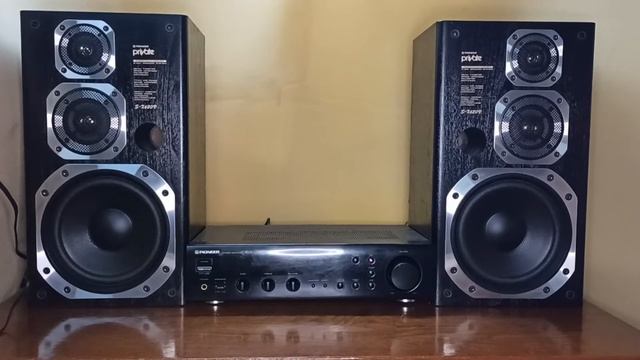 PIONEER A-01 + PIONEER S-X620V