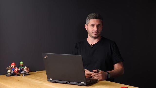 Laptopul de 1 Kg, Smartwatch de 130 de euro și niște super căști -Cavaleria.ro смотреть онлайн