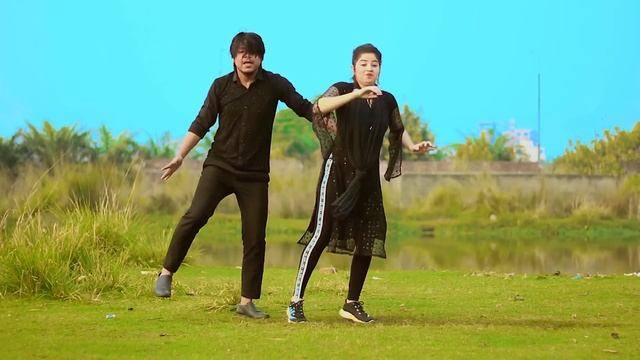 Gori Tan Se Sarakta Jaye Dj | Bollywood New Dance | Max Ovi Riaz | Govinda Old Song смотреть онлайн