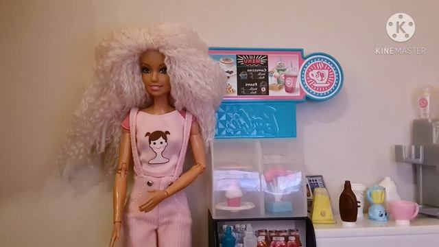 barbie (what's in my make up bag) смотреть онлайн