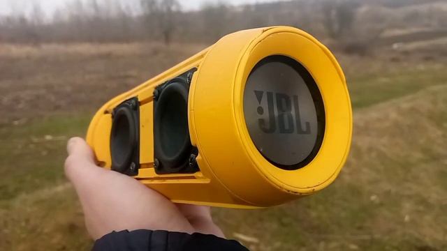 Jbl charge 2 plus bass test lfm 100% смотреть онлайн