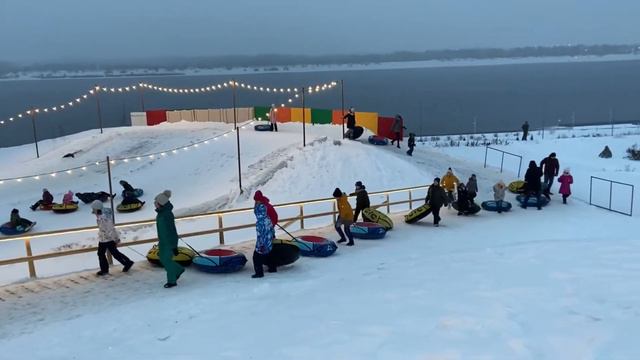 Первый день 2022 года в Волгограде смотреть онлайн