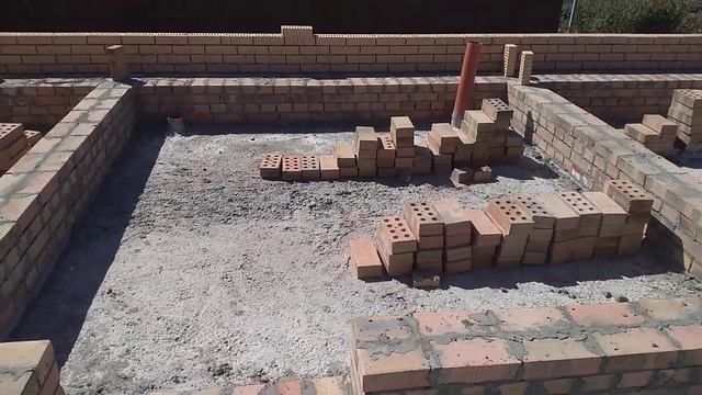 #Кладка кирпича день 4.и 5 смотреть онлайн