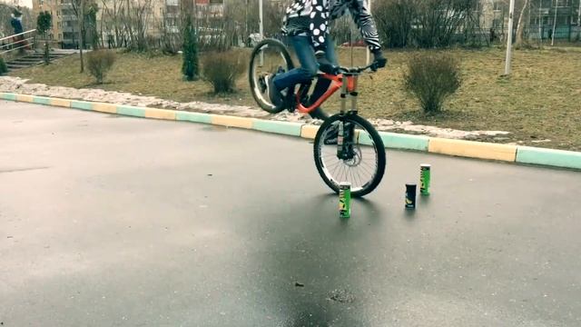 Беру угол на стоппи на велосипеде смотреть онлайн