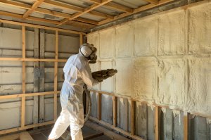 Как быстро утеплить контейнер или бытовку.