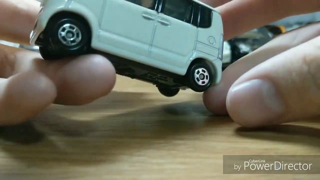 2013年絕版Honda N BOX (unboxing) смотреть онлайн