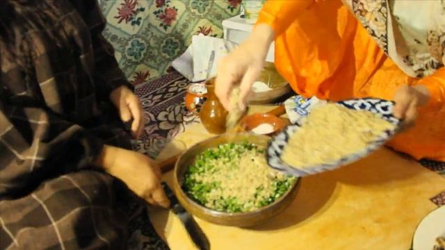 Мастер класс по приготовлению «Чуду из лесного лука" . смотреть онлайн