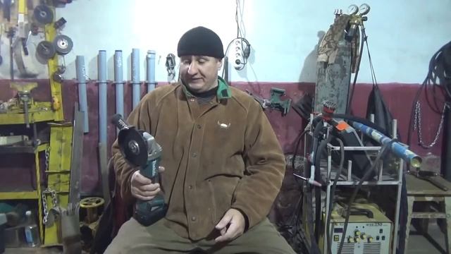 Бесщёточная УШМ на аккумуляторах 18В. Отзыв.??? смотреть онлайн