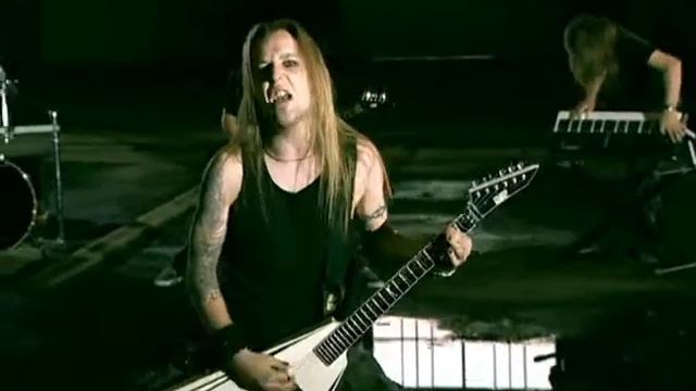 Children Of Bodom - Trashed Lost & Strungout смотреть онлайн