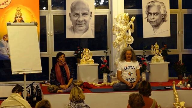 Гомеопатическая йога ЛАМ для позвоночника. Часть 2 | Андрей Лобанов | Международный йога-конгресс смотреть онлайн