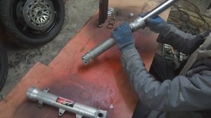 Замена сальников вилки Honda CB400