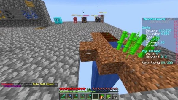 An Epic Start | Minecraft Skyblock Let's Play Episode 1 (Bedrock/Java Server IP)