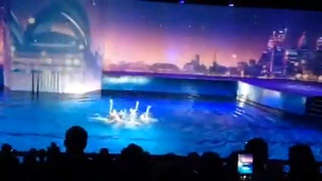Синхронное плавание - ВАЛЬС! смотреть онлайн