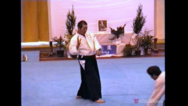 MORIHIRO SAITO Sensei - SOTO KAITEN NAGE (Aikido Lost Seminar France 1989)