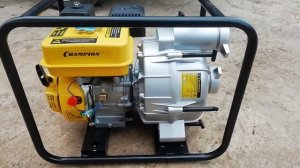 Первый запуск бензиновой мотопомпы для грязной воды Champion GTP80.