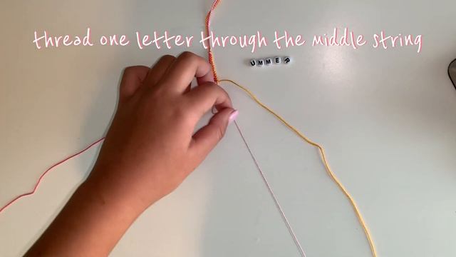 how to make friendship bracelets with alphabet beads ✨ смотреть онлайн