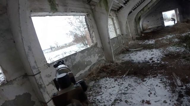 SNOW AIRSOFT SNIPER // ЗИМНЯЯ СНАЙПЕРСКАЯ ОХОТА. СТРАЙКБОЛ смотреть онлайн