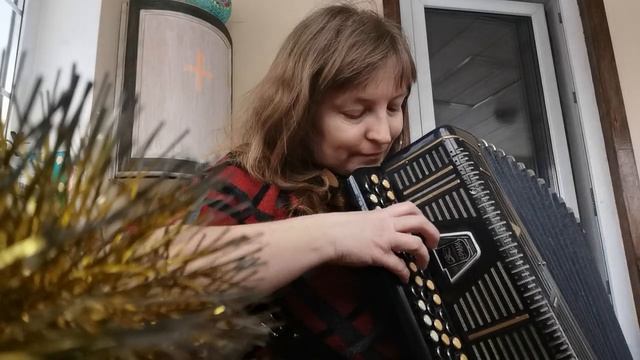 Маленькой ёлочке холодно зимой. ??? смотреть онлайн