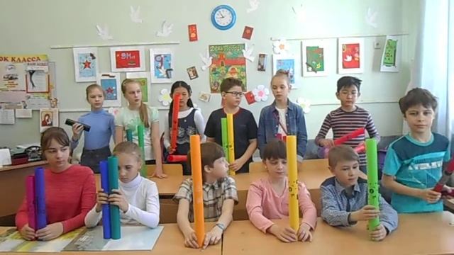 Ча- ча -ча. Музыка на бумвекерсах. 3 класс НСМШ смотреть онлайн