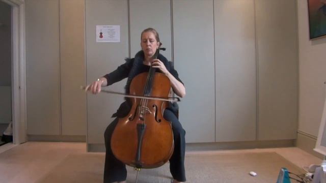 Minuet 1 and 2 from Suite Nr 1 in G Major by J.S. Bach смотреть онлайн