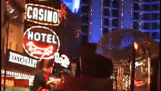 FSE Piano Rig Street Performer Ryan Ahern! смотреть онлайн