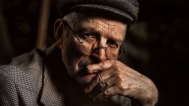 Куценко Сергей стихи О Гаврилюк Как жаль, что не бегут обратно реки смотреть онлайн