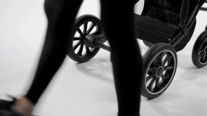 Коляска Anex m/type, как снять колеса