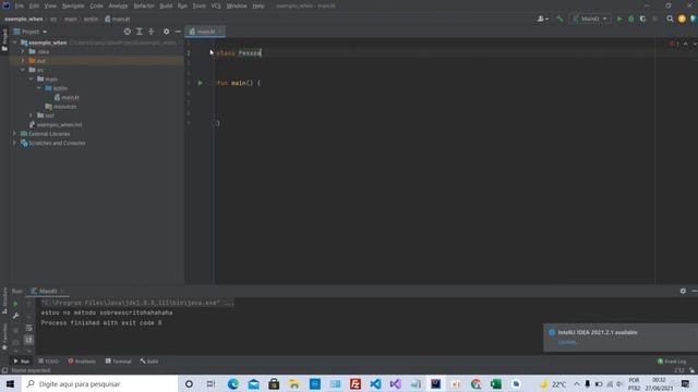 Data Class. Curso de kotlin básico. Aula 15 смотреть онлайн