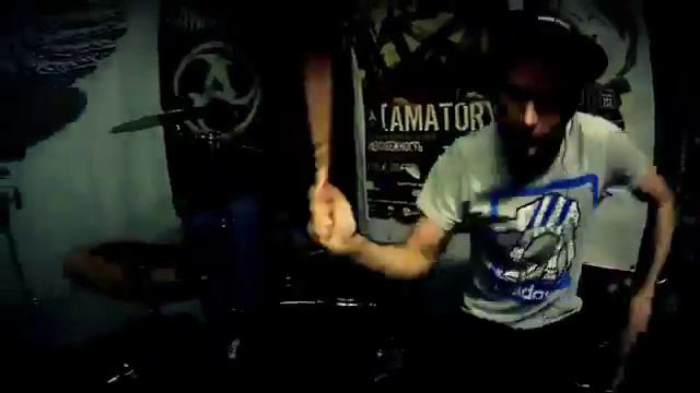 Animal ДжаZ VS AMATORY] Три Полоски avi смотреть онлайн